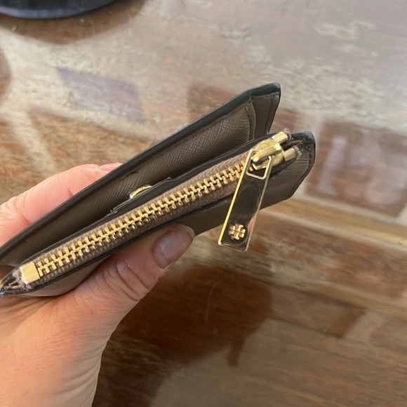 Tory Burch Wallet in Taupe Grey - Picture 9 of 12